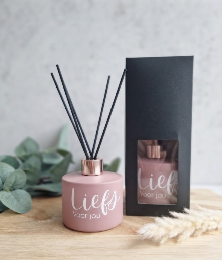Luxe geurstokjes - Liefs voor jou - De Warmste Week Editie