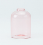mini vaasje in het zacht roze